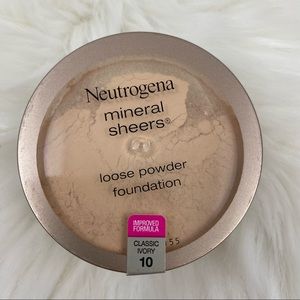 4/$20 Neutrogena Powder Foundation Classic Ivory